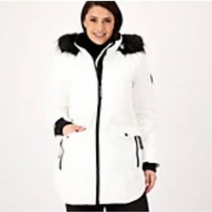 ARCTIC EXPEDITION CURVED HEM DOWN PARKS W/SQUARE QUILTING